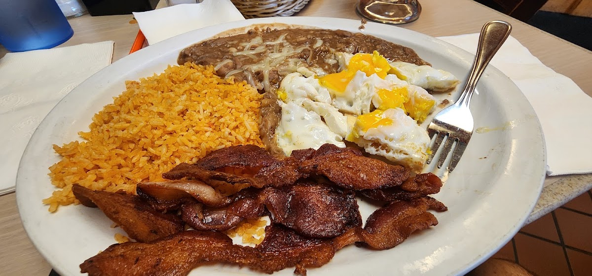 La Morenita Photos 2